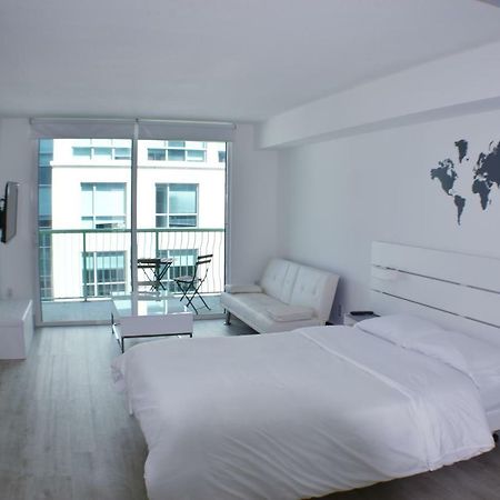Appartamento Centric Modern, Stylish Brickell / Miami + Free Parking Esterno foto