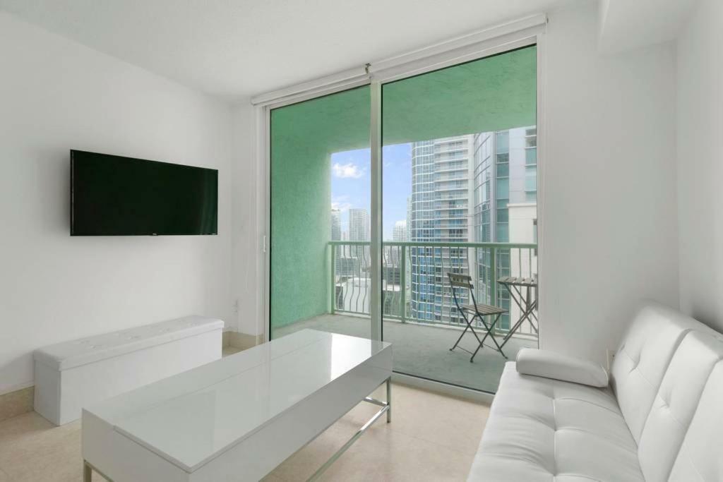 Appartamento Centric Modern, Stylish Brickell / Miami + Free Parking Esterno foto